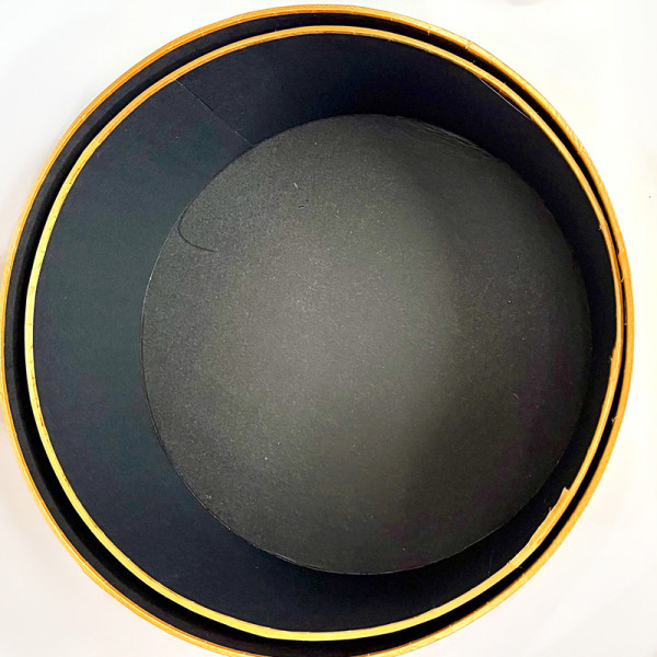 Набір круглих атласних подарункових коробок — 2 штуки Всередині брак (п'ятна)