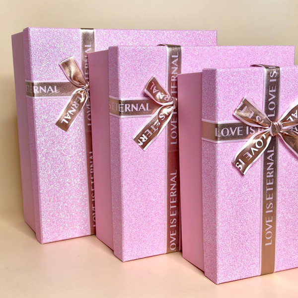 Набір подарункових коробок з блиском рожевого кольору 