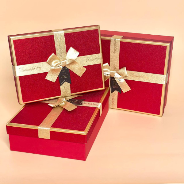 Набір подарункових коробок Best Wishes червоного кольору 