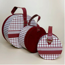 Набір круглих коробок із ручкою "Вояж" бордового кольору