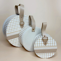 Набір круглих коробок із ручкою "Вояж" бежевого кольору