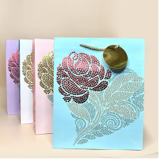 Подарунковіий пакет  "Троянда" розмір M