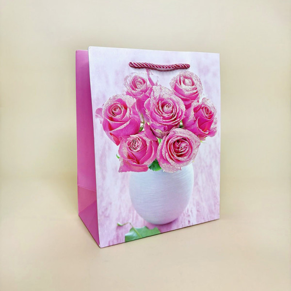 Подарунковий пакет з квітами у пастельних тонах "Квітка" 