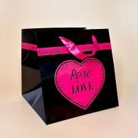 Подарунковий пакет Rose Love