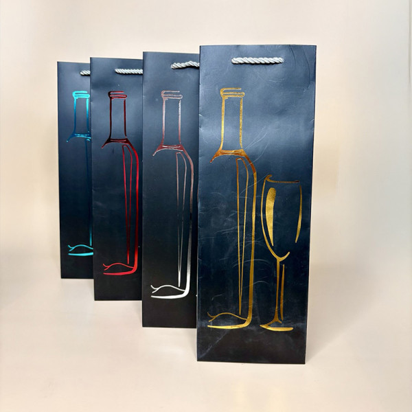 Чорні матові пакети для пляшок