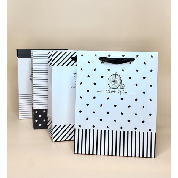 Подарункові пакети в чорно-білому дизайні "Paris" розмір S