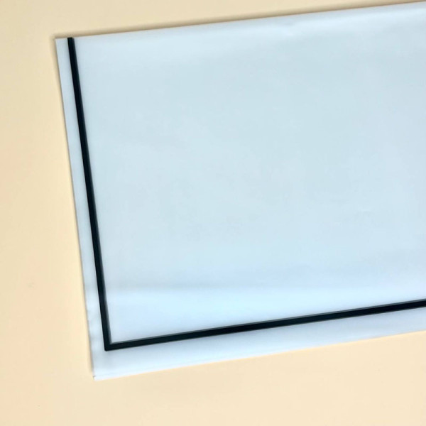 Калька матова напівпрозора чорний кант