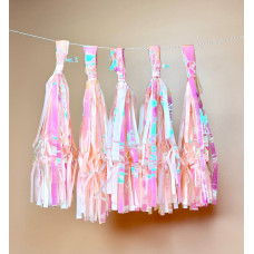 Декоративна гірлянда тассел з паперовими кисточками рожево-перламутрова 