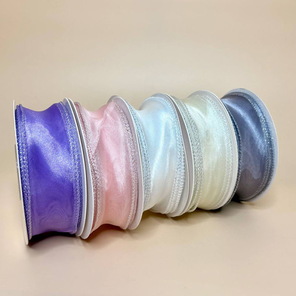 Хвиляста стрічка органза з підшитим краєм 4 см  бузкового кольору