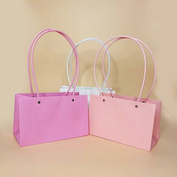 Сумки для квітів з квітковим тисненням рожевого кольору