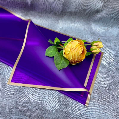 Калька для квітів  с кантиком -фіолет