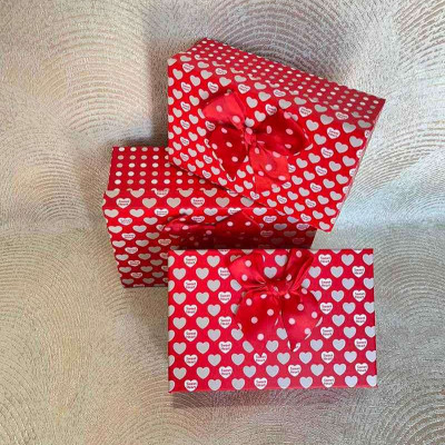 Набір подарункових коробок серія  "Love"