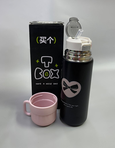 Термокухоль "Бант" з трубочкою.Об'єм 500 ML